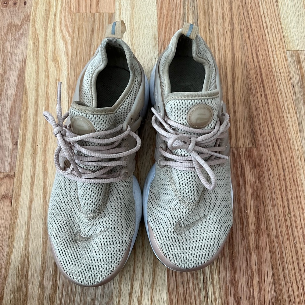 Nike Prestos